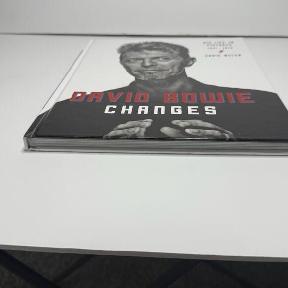 David Bowie Changes Hardback Book - Picture 3 of 8